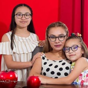 Meet your Posher, Janet